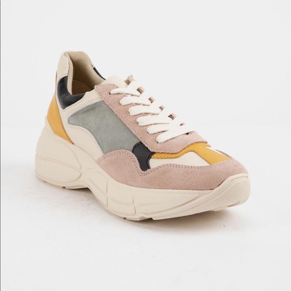 steve madden memory pink multi